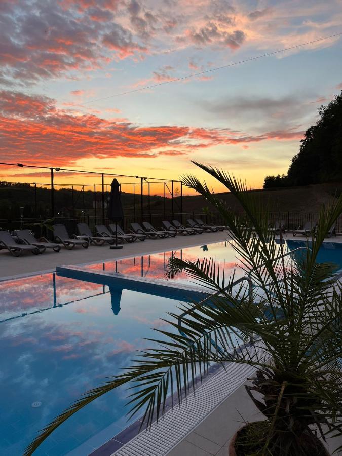 Hotel Metropol Băile Felix Exteriér fotografie