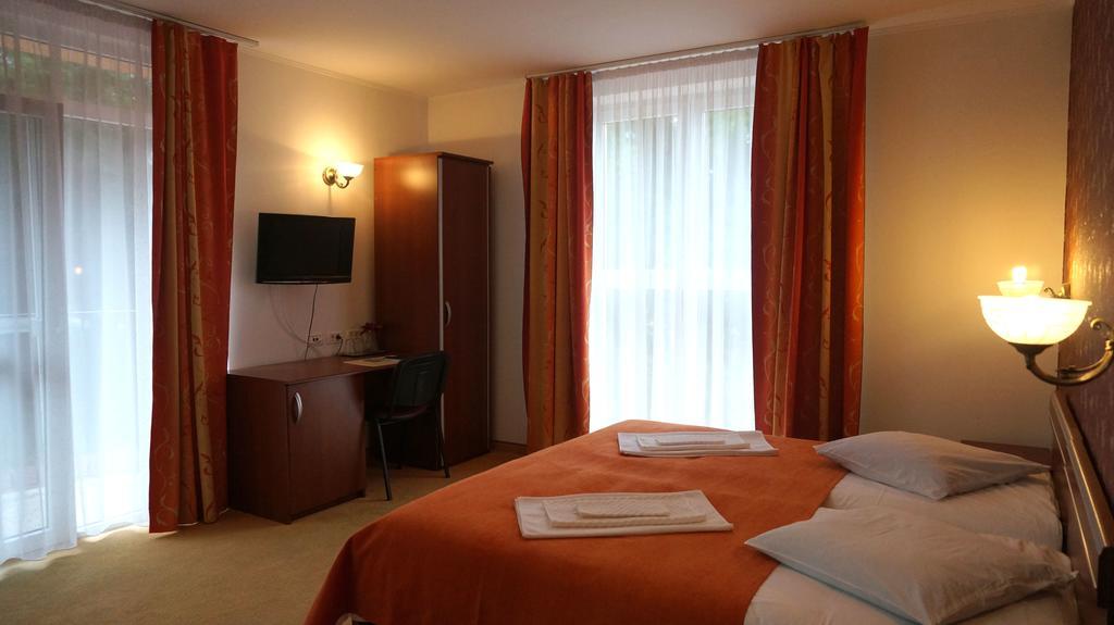 Hotel Metropol Băile Felix Exteriér fotografie